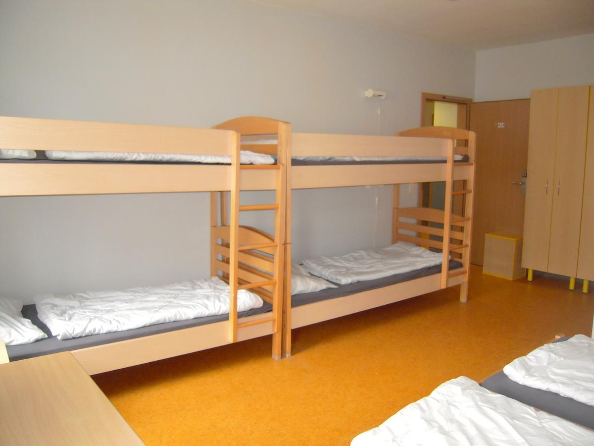 Happy Go Lucky Hotel + Hostel Schoneberg Berlin Exterior foto