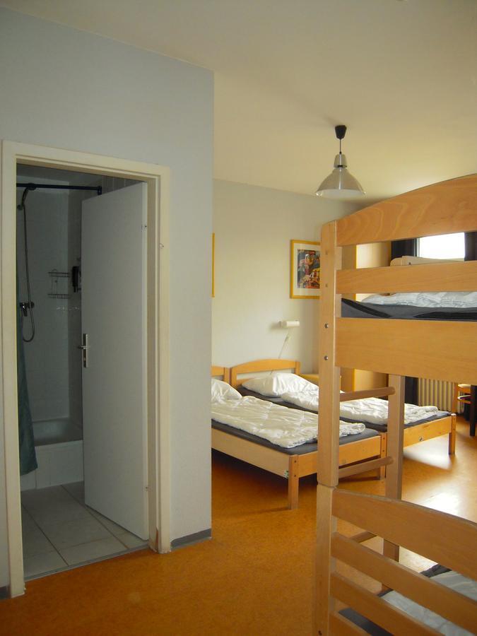 Happy Go Lucky Hotel + Hostel Schoneberg Berlin Exterior foto